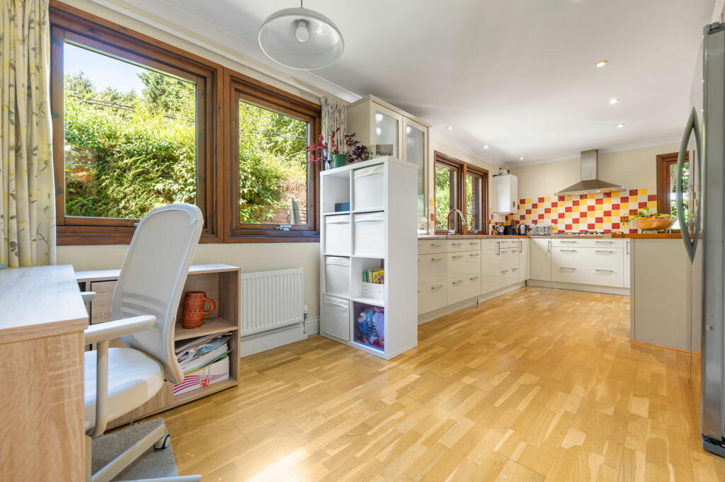 Additional property image - Whitepost Lane, Meopham