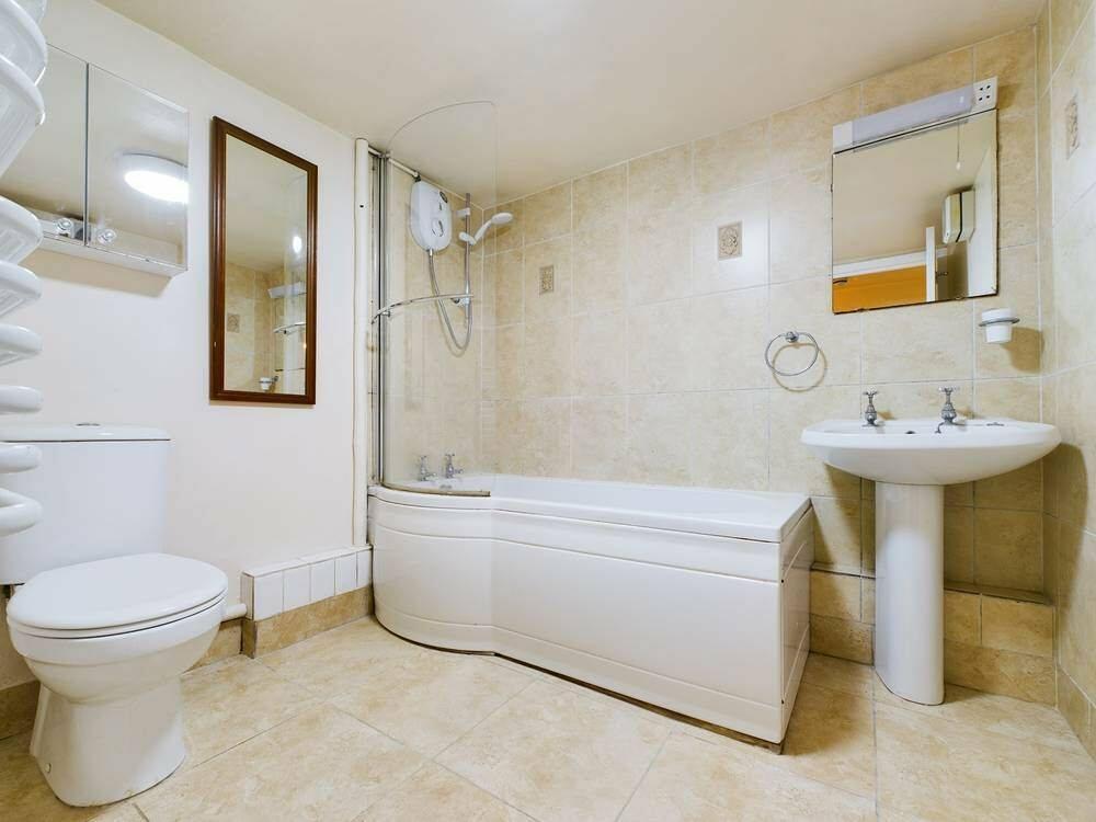 1 bedroom apartment for sale in Brunswick Square, Gloucester, GL1 1UG, GL1