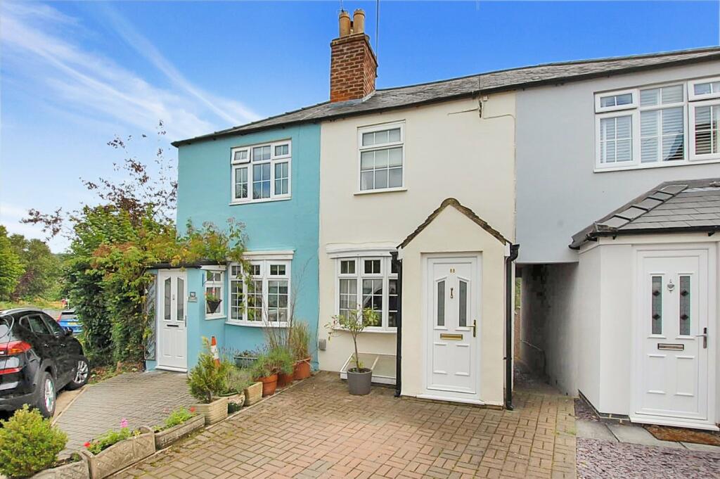 2 bedroom cottage for sale in Ryeworth Road, Charlton Kings, Cheltenham