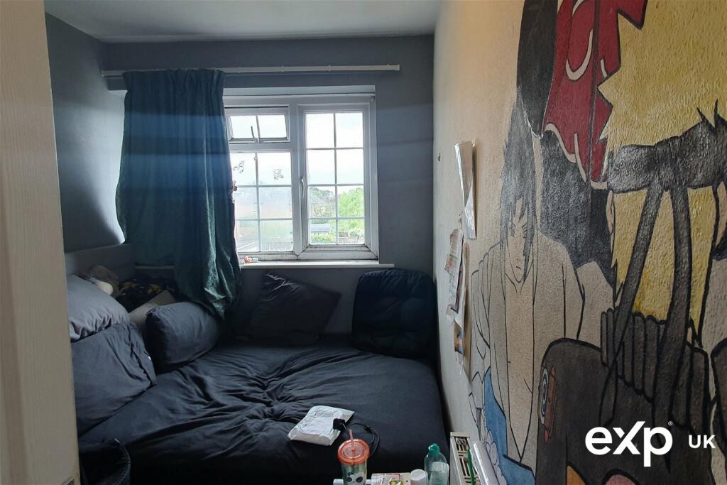 Additional property image - Deceptively Spacious Four Bedroom Family Home