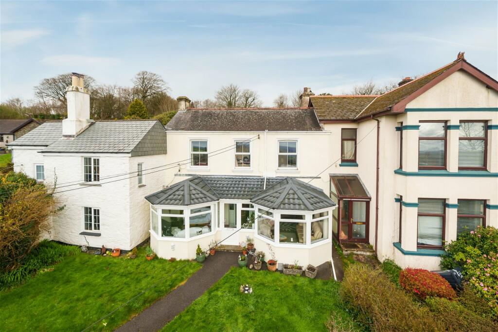 3 bedroom terraced house for sale in St. Anns Chapel, Gunnislake, PL18