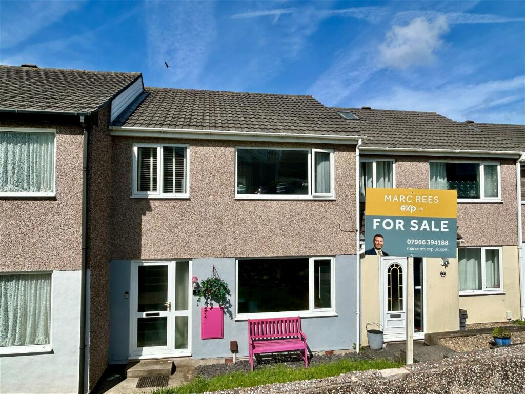 3 bedroom terraced house for sale in Totnes Close, Plympton, Plymouth, Devon, PL7 2RN, PL7