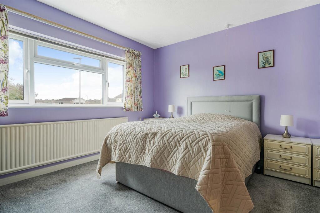 Additional property image - Treetops, Leystone Close, Frome BA11 2JY