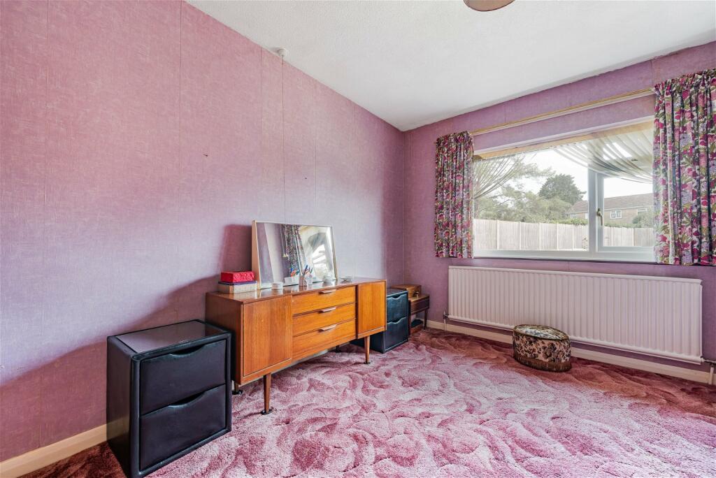 Additional property image - Treetops, Leystone Close, Frome BA11 2JY