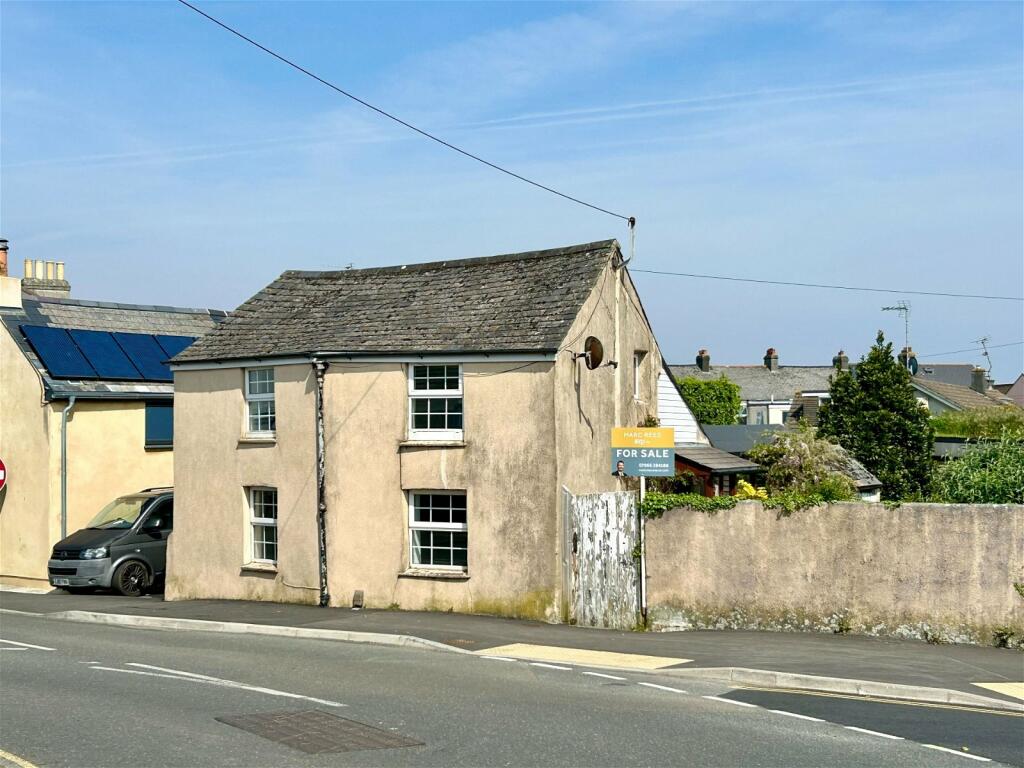 2 bedroom detached house for sale in 161 St. Stephens Road, Saltash