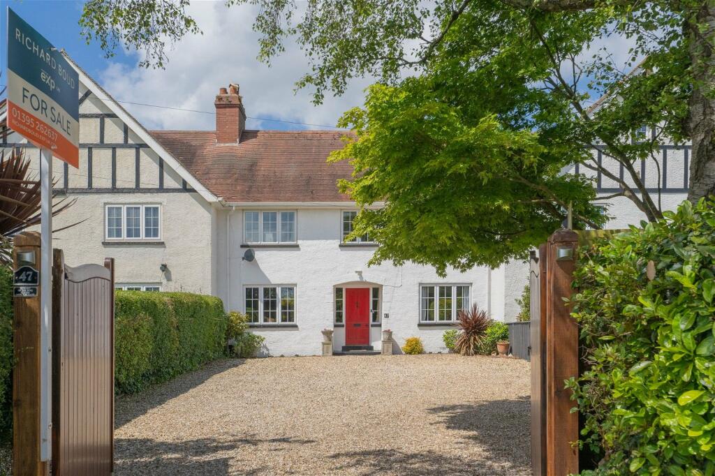 4 bedroom terraced house for sale in Cranford Avenue, Exmouth, EX8