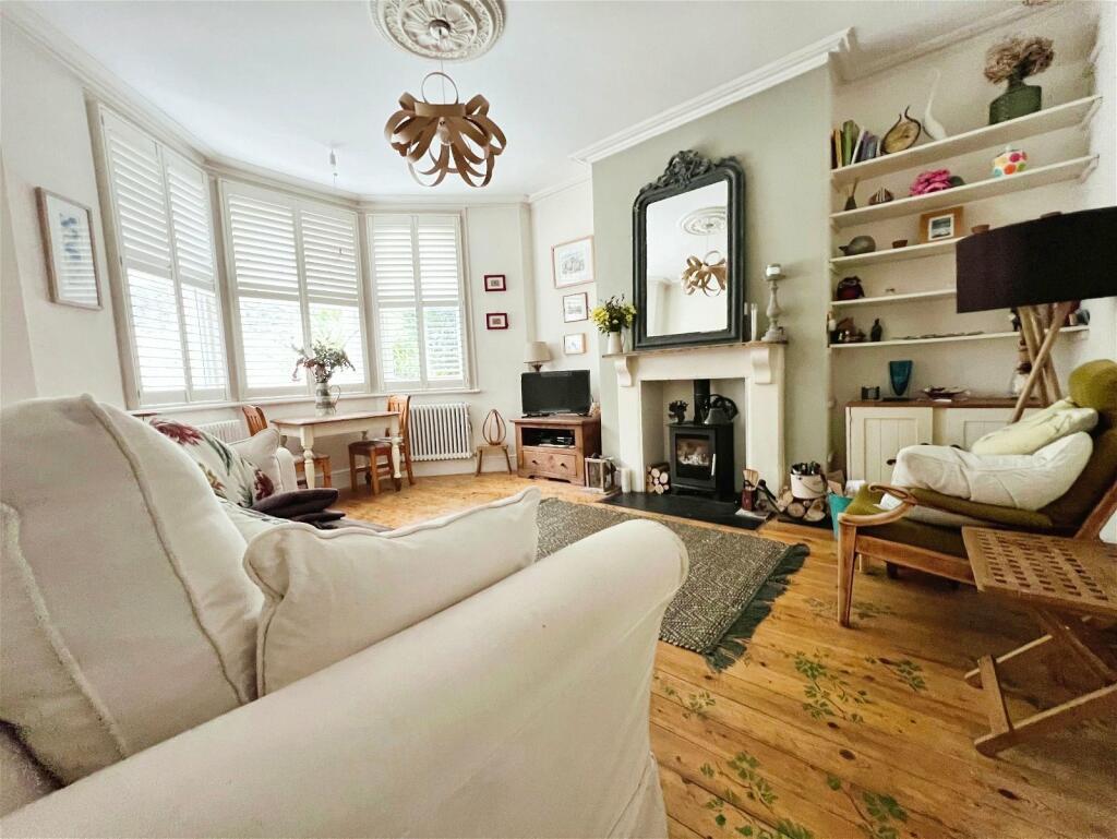 Additional property image - Newbridge Road, Bath, BA1 3HG