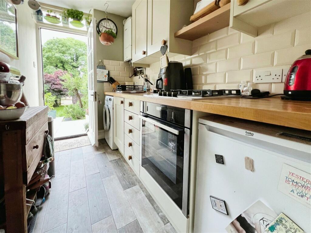 Additional property image - Newbridge Road, Bath, BA1 3HG