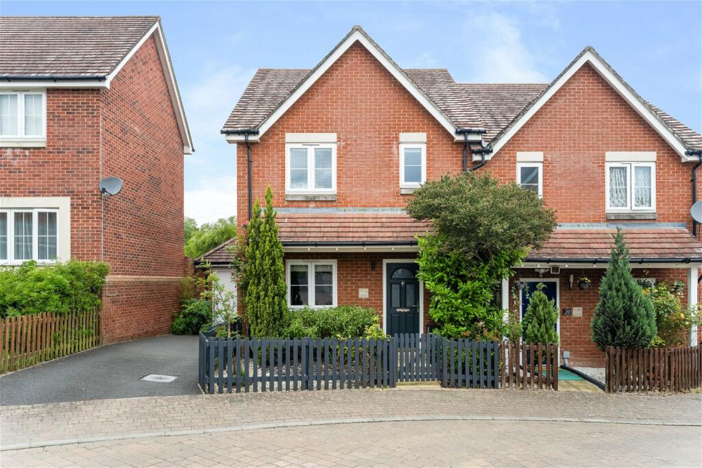 3 bedroom semidetached house for sale in Woodbury Yard, Salisbury, SP2