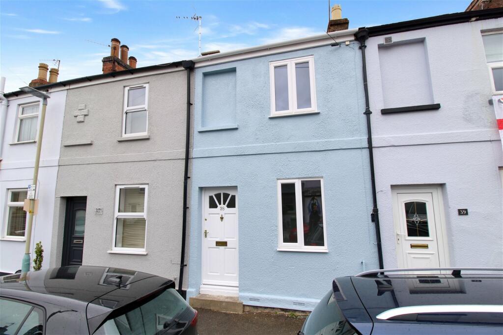 2 bedroom terraced house for sale in Upper Park Street, Cheltenham, GL52