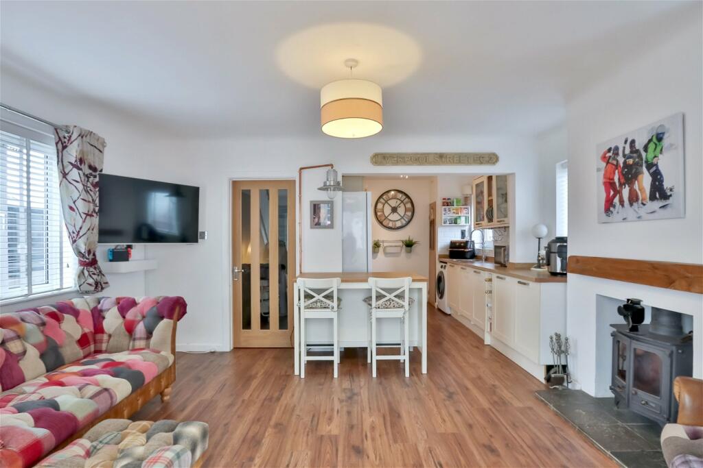 Additional property image - Wynford Road, Bournemouth, BH9 3ND