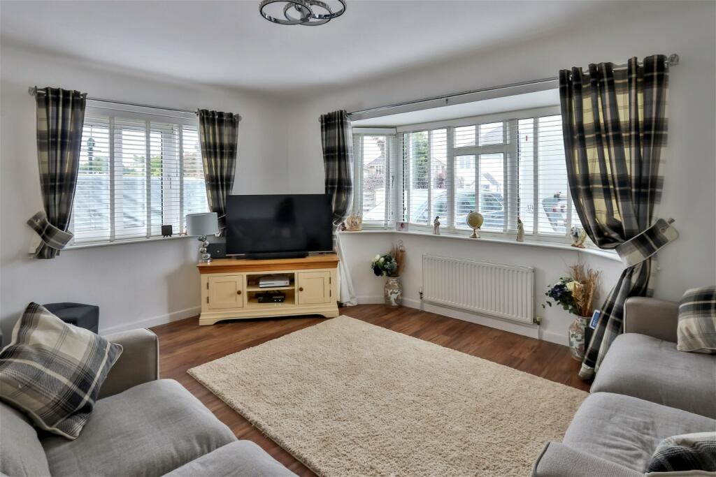 Additional property image - Wynford Road, Bournemouth, BH9 3ND