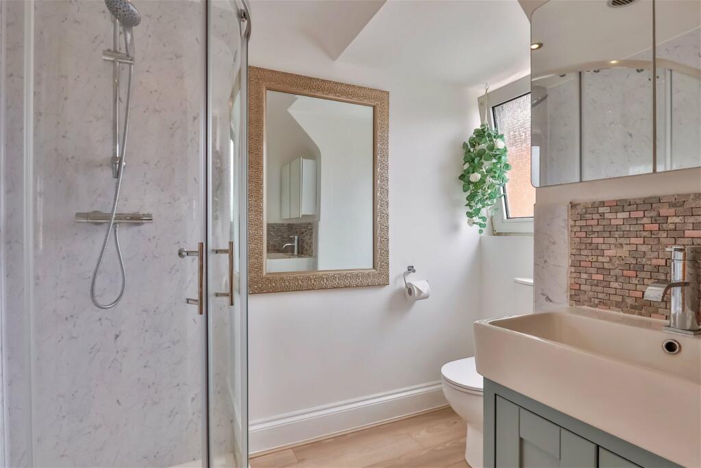 Additional property image - Wynford Road, Bournemouth, BH9 3ND