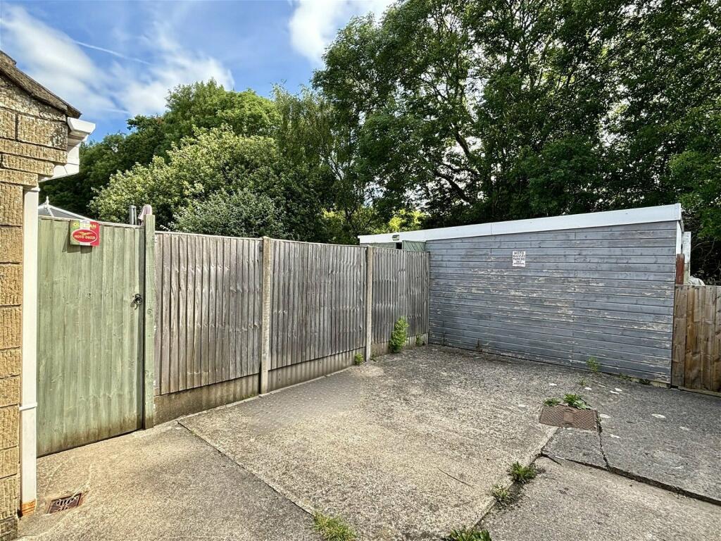 Additional property image - Conygre Grove, Filton, Bristol, BS34 7HX