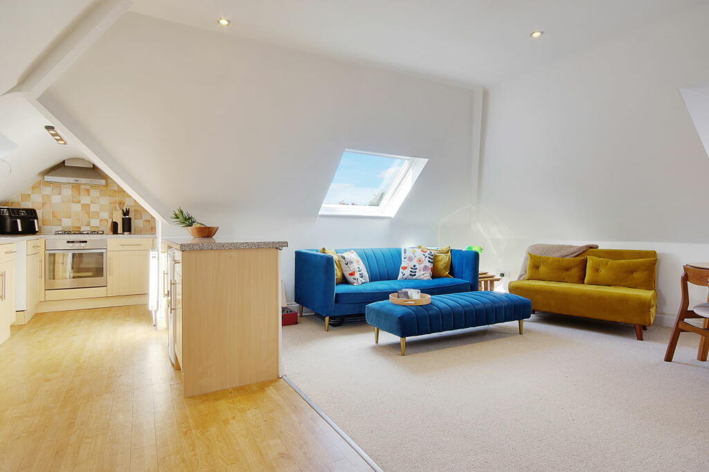 Additional property image - 16 Beechey Road, Bournemouth, BH8 8LL