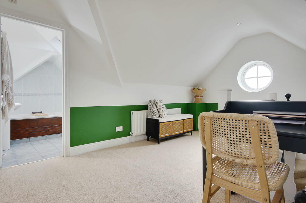 Additional property image - 16 Beechey Road, Bournemouth, BH8 8LL