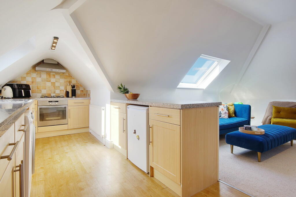 Additional property image - 16 Beechey Road, Bournemouth, BH8 8LL