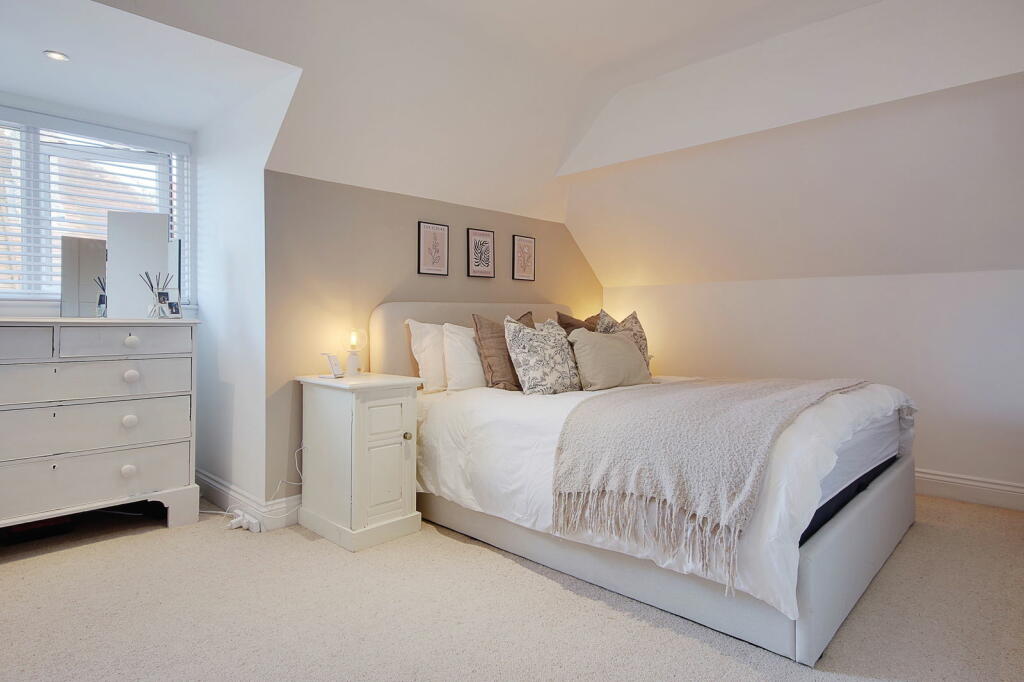 Additional property image - 16 Beechey Road, Bournemouth, BH8 8LL