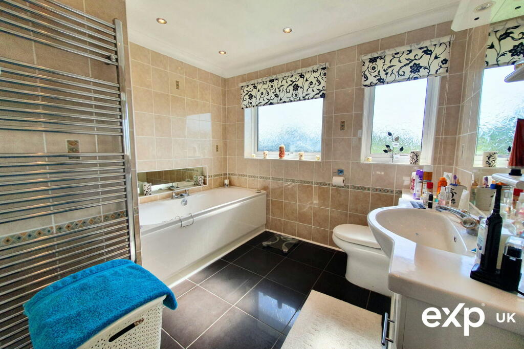 Additional property image - Impressive Five Bedroom Detached Family Home with Sea Views, Poole, Dorset