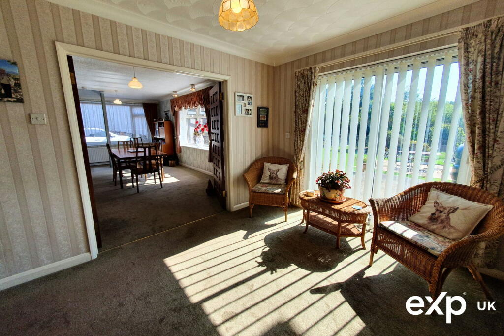Additional property image - Impressive Five Bedroom Detached Family Home with Sea Views, Poole, Dorset
