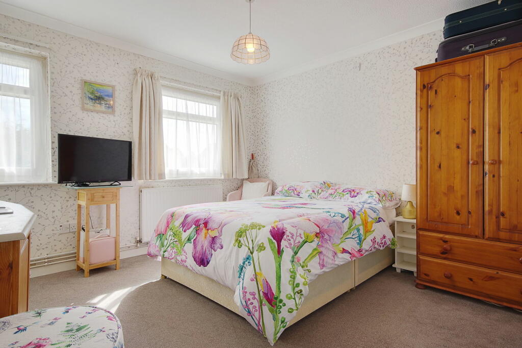 Additional property image - Shawford Road, Bournemouth, BH8 0PF