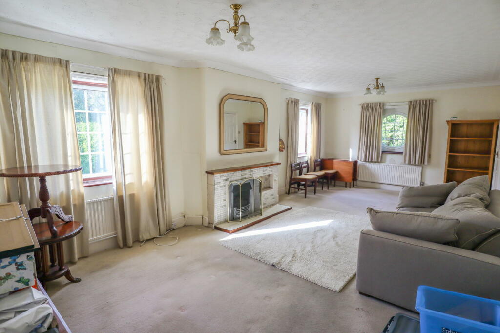 Main image of property: Oxford Road, Calne