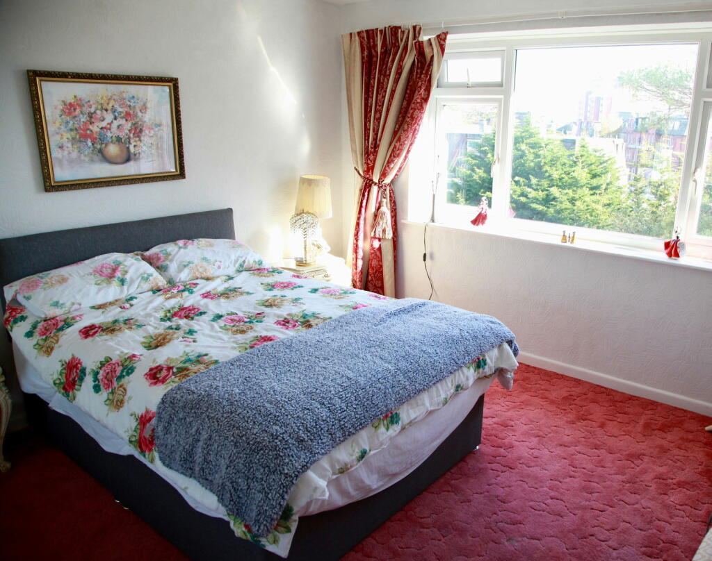 Additional image 16 of Chine Crescent, Bournemouth, BH2 5LA