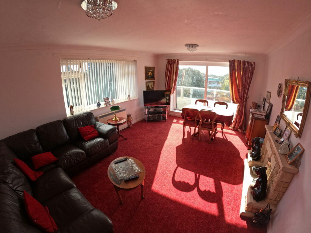 Additional image 11 of Chine Crescent, Bournemouth, BH2 5LA