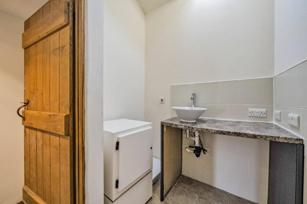 Additional property image - Dean, Shepton Mallet, BA4 4RZ