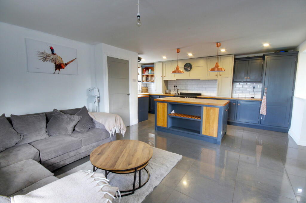 Additional property image - School View, Ston Easton, Radstock, BA3 4DJ