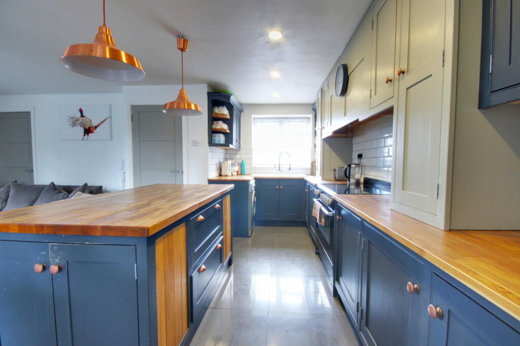 Additional property image - School View, Ston Easton, Radstock, BA3 4DJ