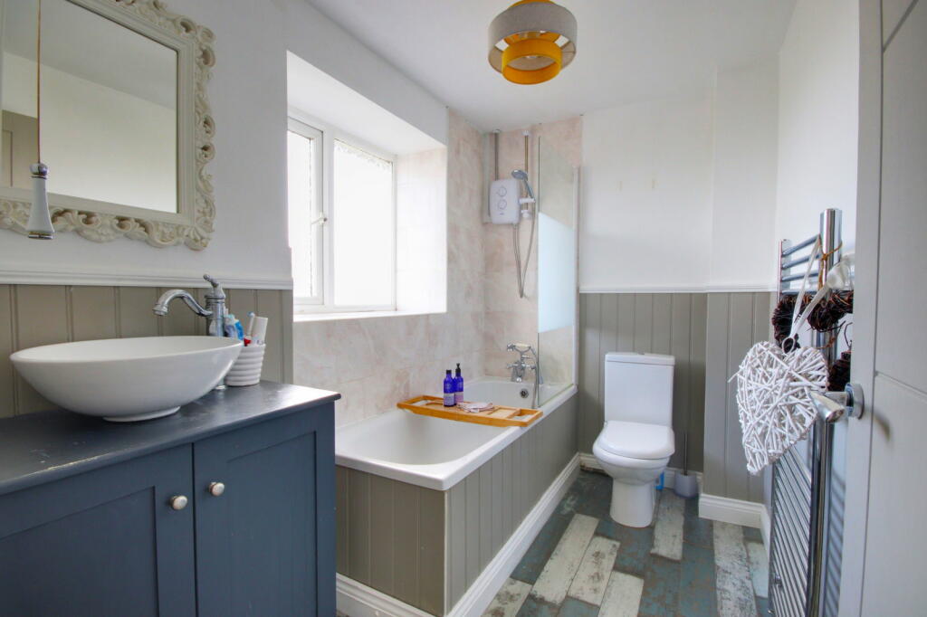 Additional property image - School View, Ston Easton, Radstock, BA3 4DJ