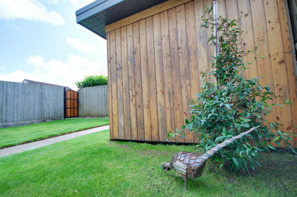 Additional property image - School View, Ston Easton, Radstock, BA3 4DJ