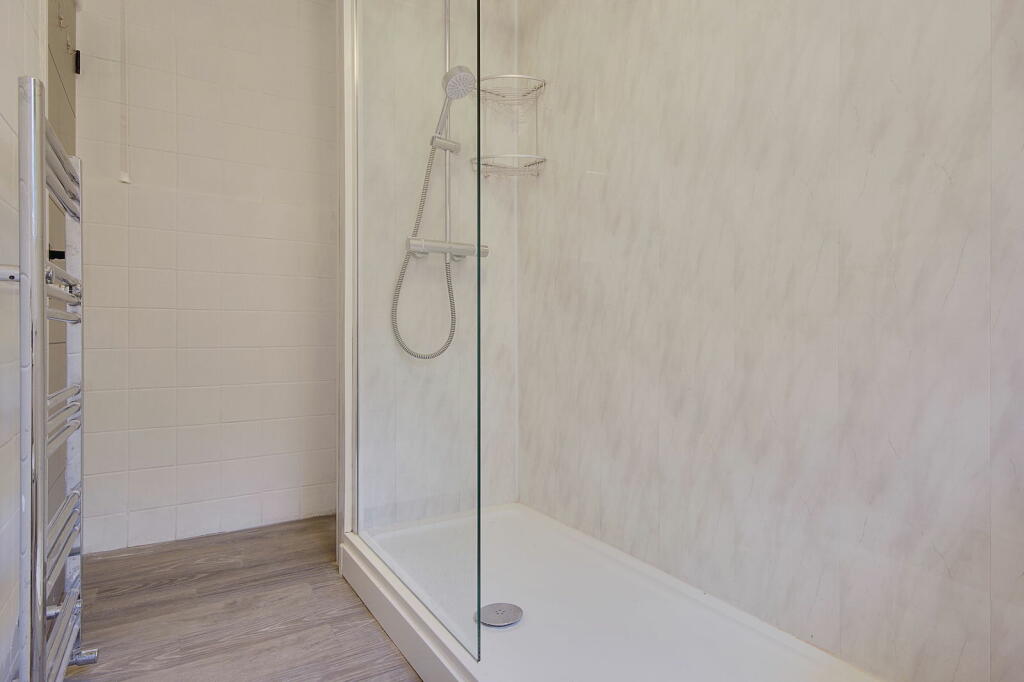 Additional property image - Richmond Park Road, Bournemouth, BH8 8TR