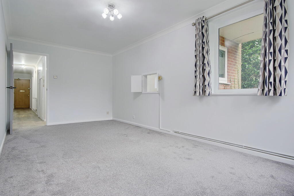Additional property image - Richmond Park Road, Bournemouth, BH8 8TR
