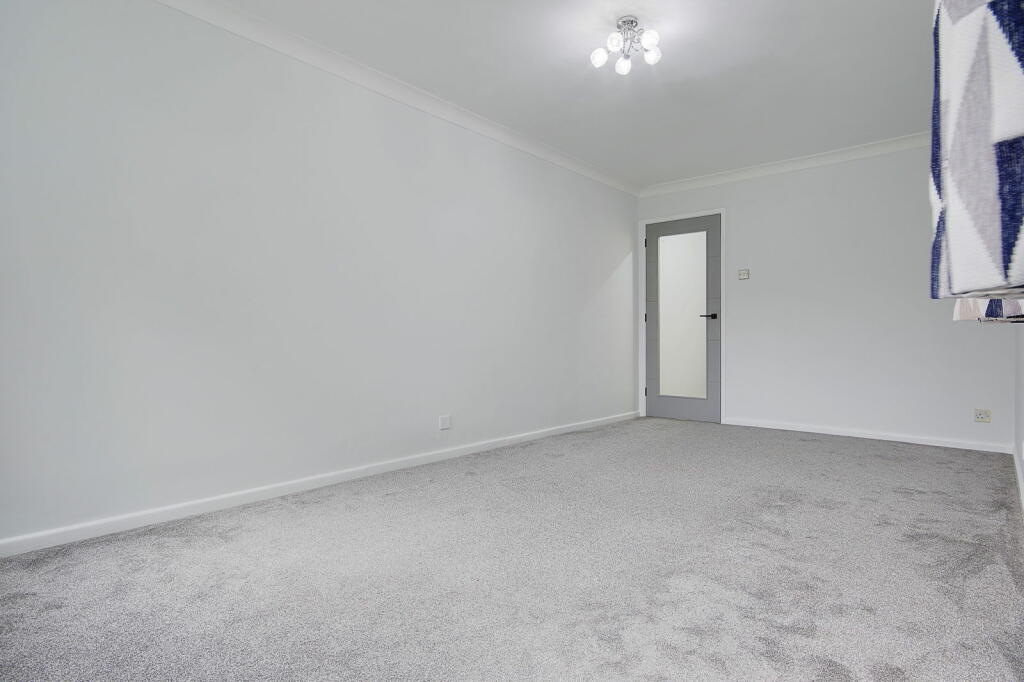 Additional property image - Richmond Park Road, Bournemouth, BH8 8TR