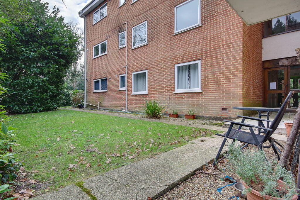 Additional property image - Richmond Park Road, Bournemouth, BH8 8TR