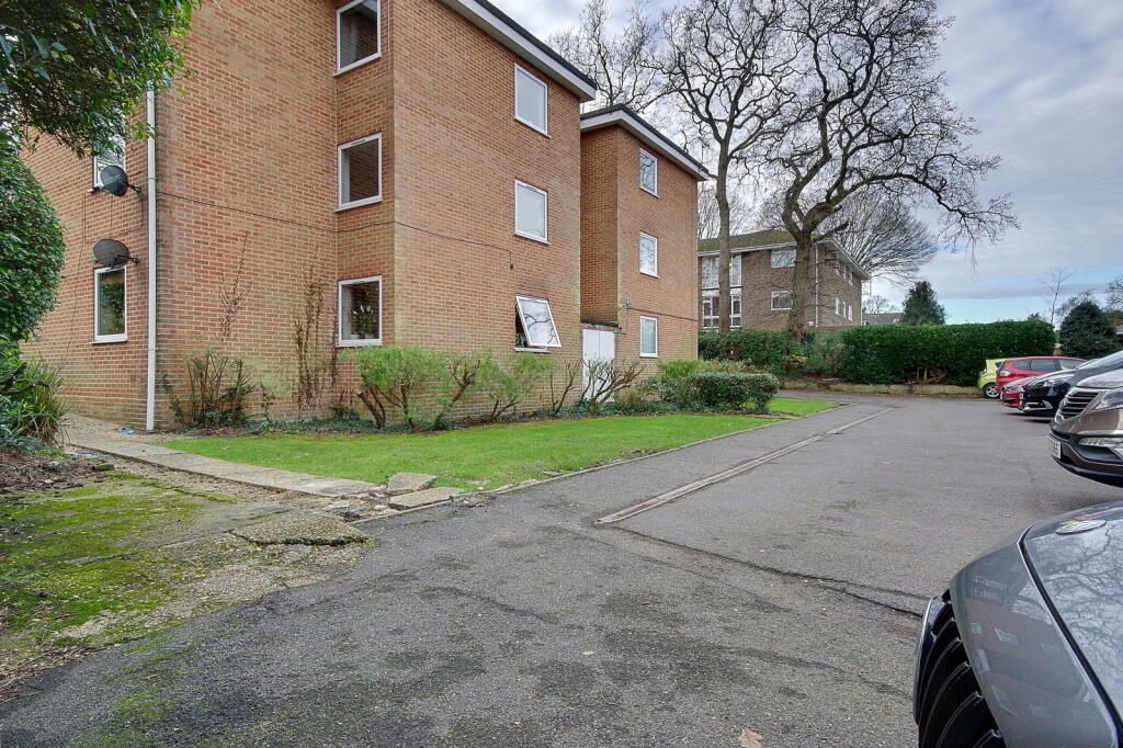 Additional property image - Richmond Park Road, Bournemouth, BH8 8TR