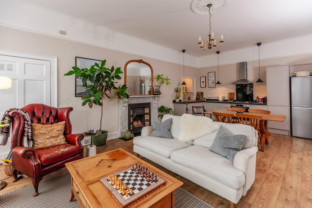 Additional property image - Bath, Somerset, BA1 2RU