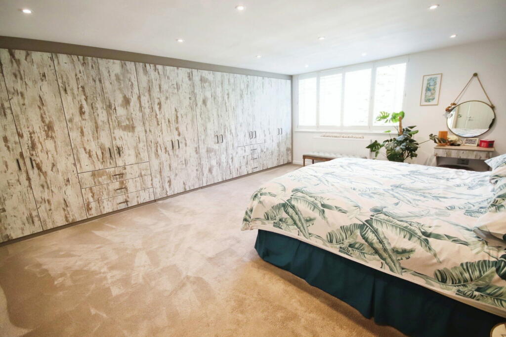 Additional property image - River Way,Christchurch,BH23 2QJ
