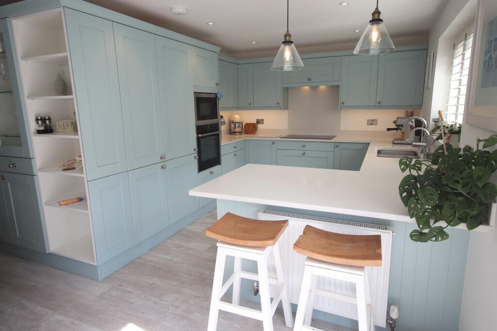 Additional property image - River Way,Christchurch,BH23 2QJ
