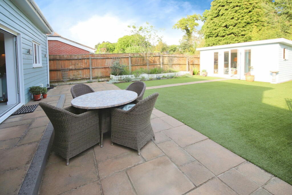 Additional property image - River Way,Christchurch,BH23 2QJ