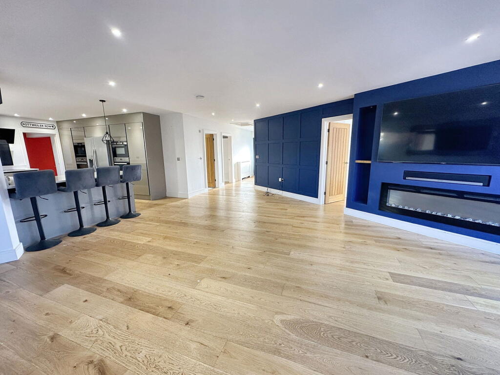 Additional property image - Penleigh Road, Westbury BA13 3QB