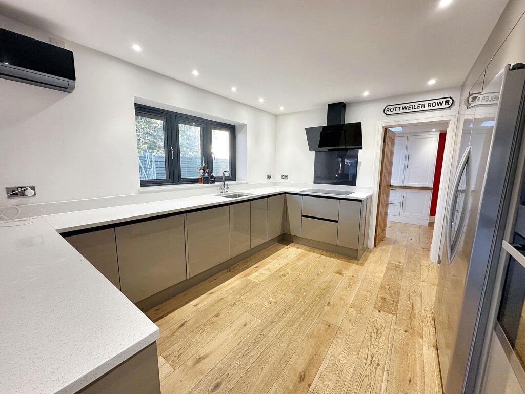 Additional property image - Penleigh Road, Westbury BA13 3QB
