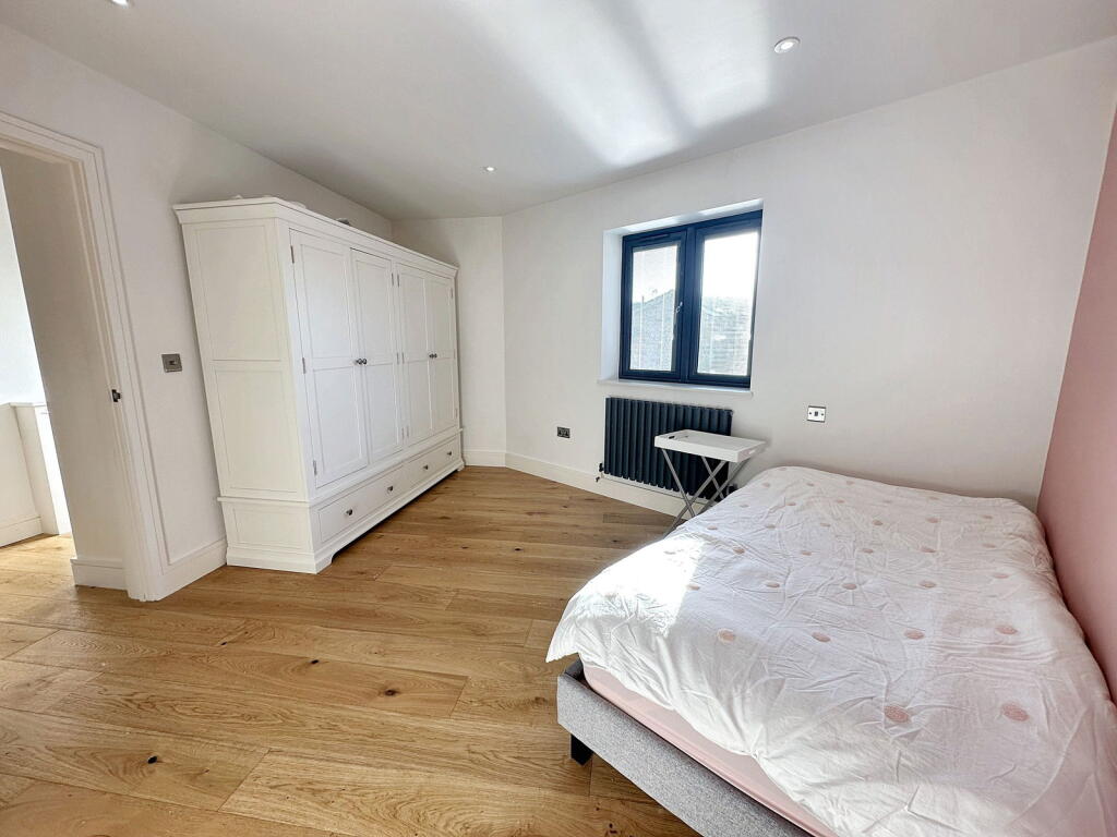 Additional property image - Penleigh Road, Westbury BA13 3QB