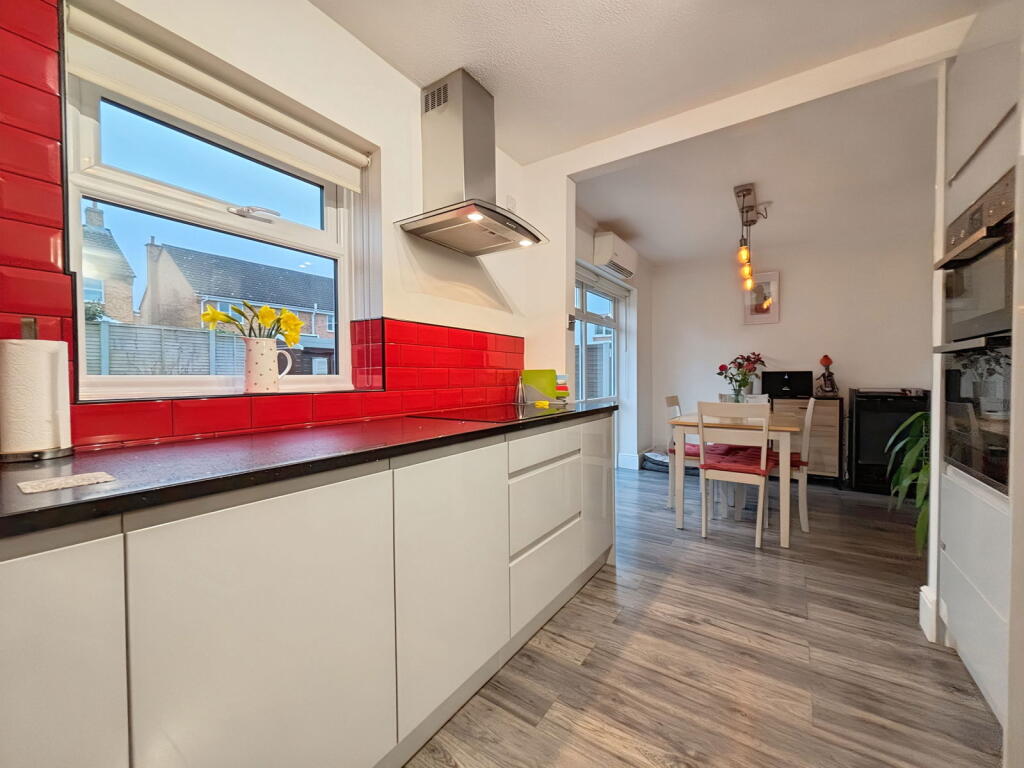 Additional property image - Robbins Close, Bradley Stoke, Bristol, BS32 8AS