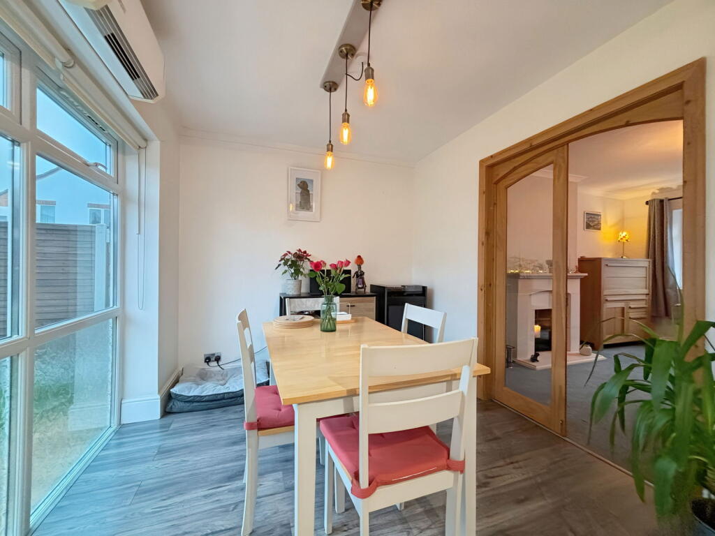 Additional property image - Robbins Close, Bradley Stoke, Bristol, BS32 8AS