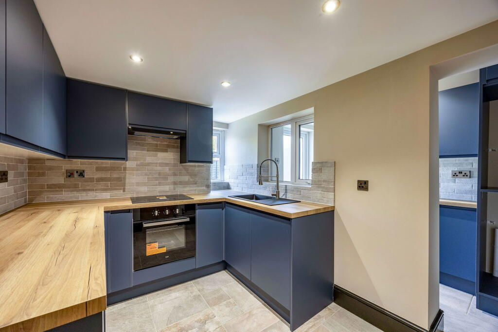 3 bedroom terraced house