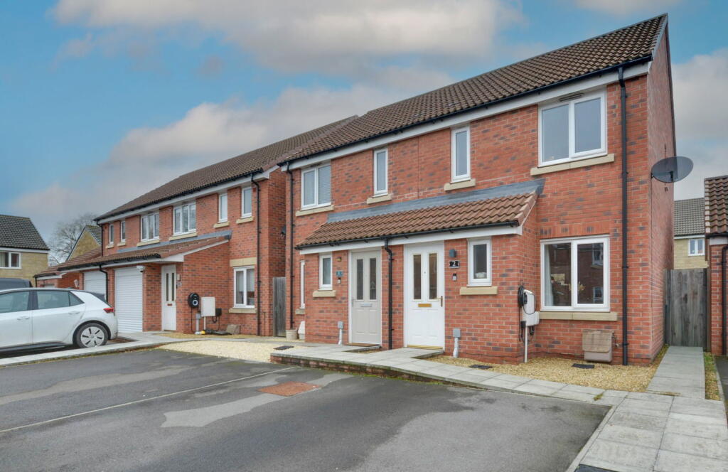 Main image of property: Fieldsview, Melksham, SN12 8FF