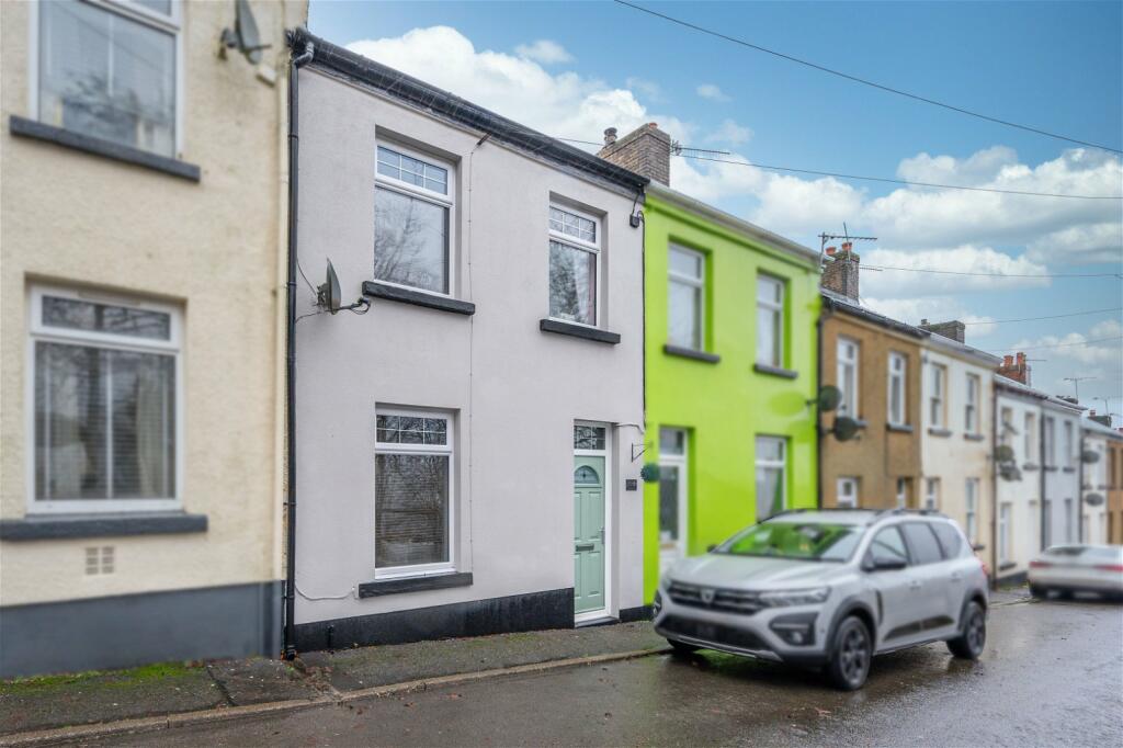 3 bedroom terraced house for sale in Lower Waun Street, Blaenavon, NP4